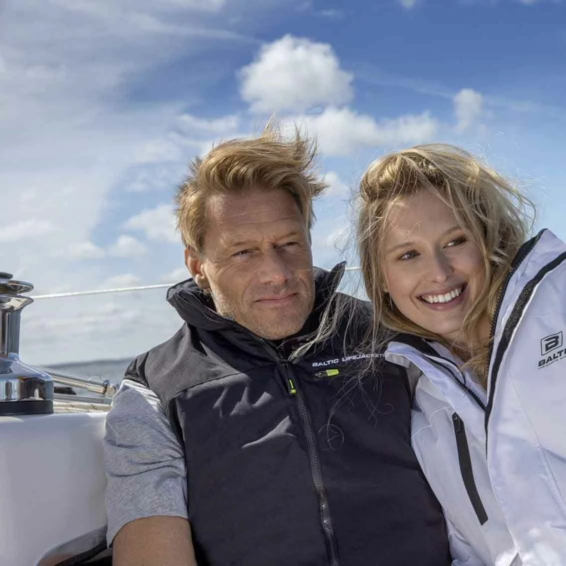 Baltic - Sandhamn Gilet Style 50N SUP Buoyancy Aid - Black 4 Baltic - Sandhamn Gilet Style 50N SUP Buoyancy Aid - Black - Image 2