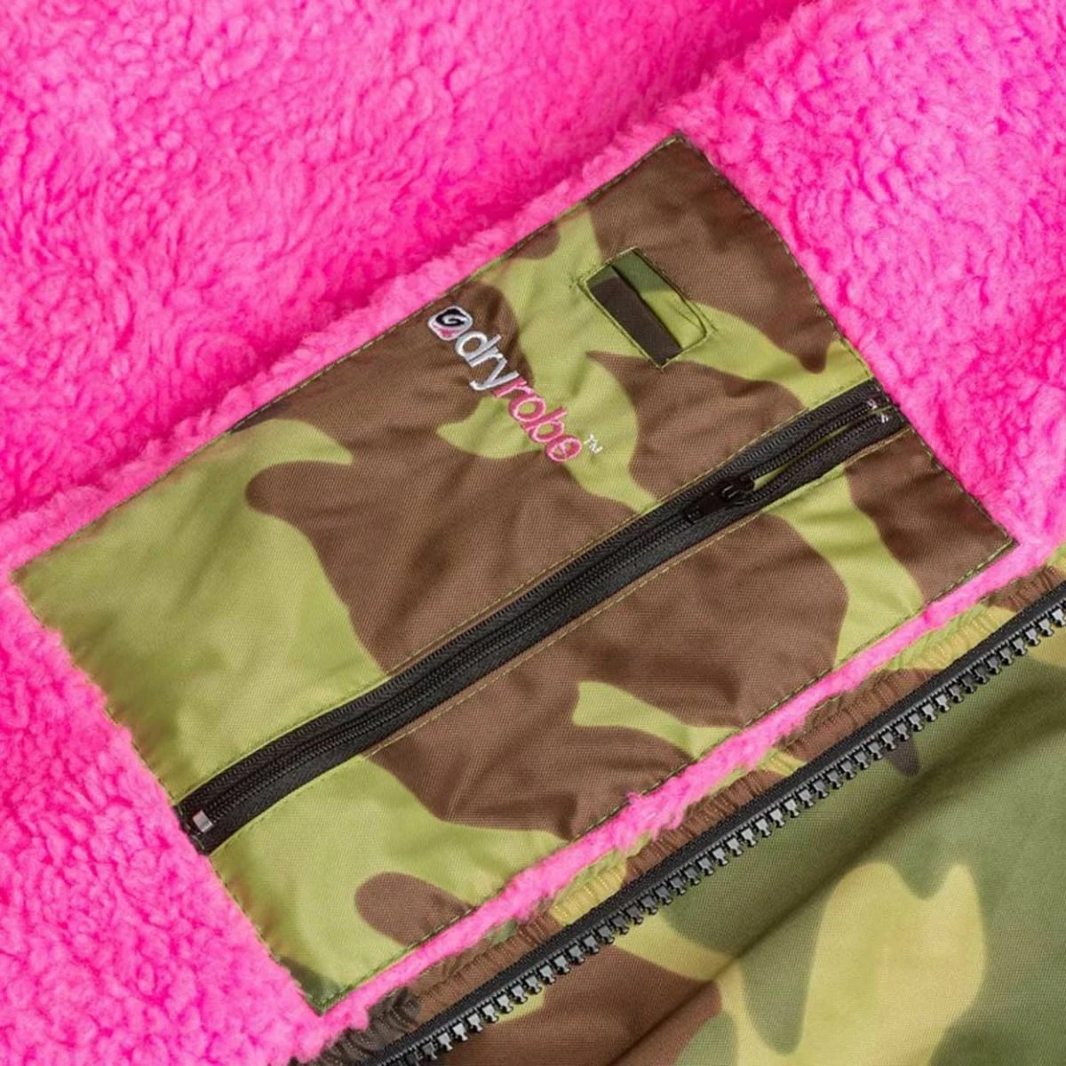Dryrobe Long Sleeve - Camo / Pink 10 Dryrobe Long Sleeve - Camo / Pink - Image 8