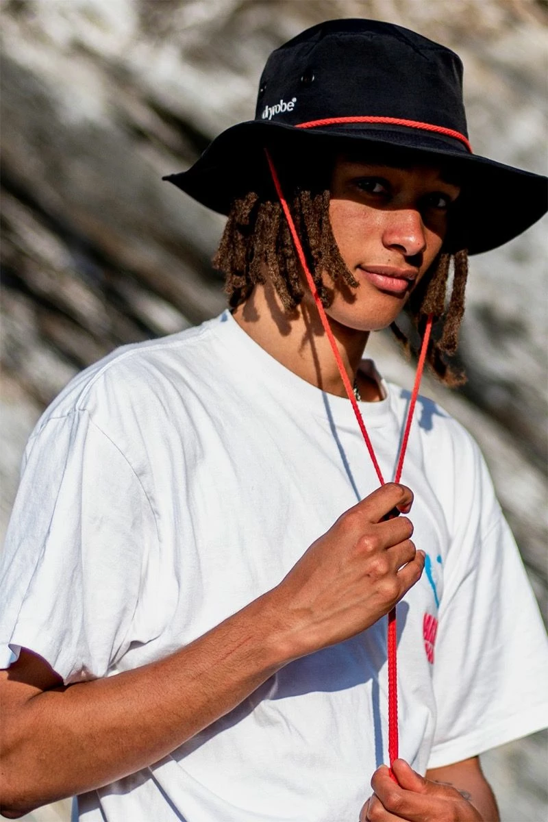 Dryrobe Quick Dry Brimmed Hat - Black 4 Dryrobe Quick Dry Brimmed Hat - Black - Image 2