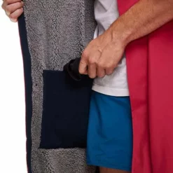 Red Original Pro Changing Jacket 2.0 EVO Long Sleeve - Fuchsia Pink -UK Surf Sales 2024 red original pro changing jacket 2.0 long sleeve fuchsia pink inside pocket detail1