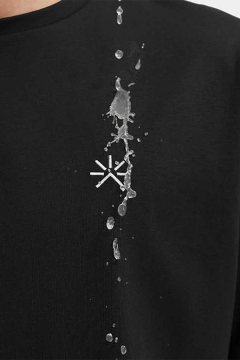 Tropicfeel Water-Repellent Quick Dry Paddle Board T-Shirt - Black 7 Tropicfeel Water-Repellent Quick Dry Paddle Board T-Shirt - Black - Image 5